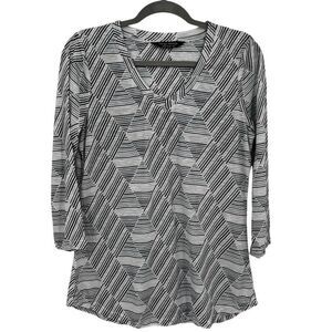 Tango Mango V-Neck 3/4 Sleeve‎ Tunic Top Black/Gray/White Stripes Size Medium